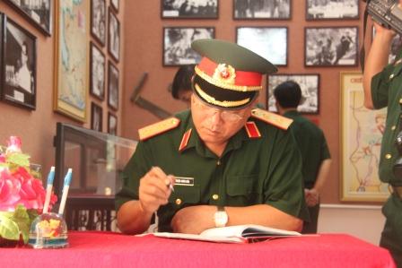 Trung tướng Triệu Xuân Hòa bàng hoàng khi nghe tin Đại tướng qua đời 