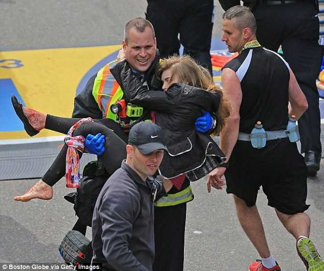 Nỗ lực cứu hộ trong vụ khủng bố