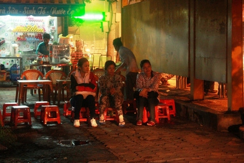 TP.HCM, Giáo dục, thi đại học, sĩ tử, phụ huynh, vạ vật trước cổng trường