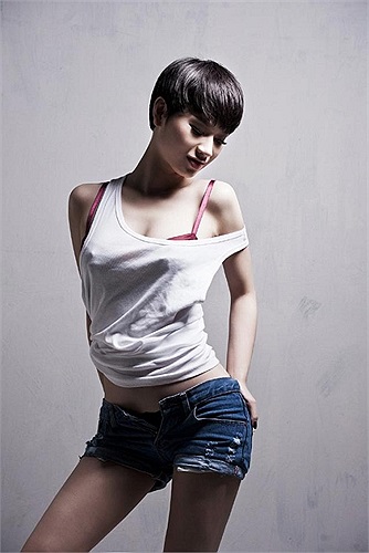 Dù bán nude hay diện trang phục gợi cảm, Trà My vẫn hết sức xinh đẹp và đáng yêu, chứ không hề phản cảm.