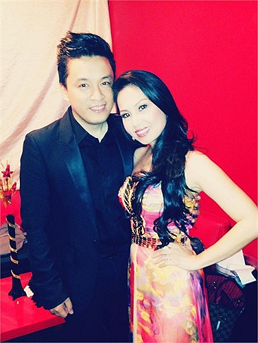 Lam Trường, Cẩm Ly trong một chuyến lưu diễn.