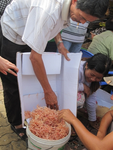 mực xé, trung tam thương mại Bà Rịa, Bà Rịa Vũng Tàu.