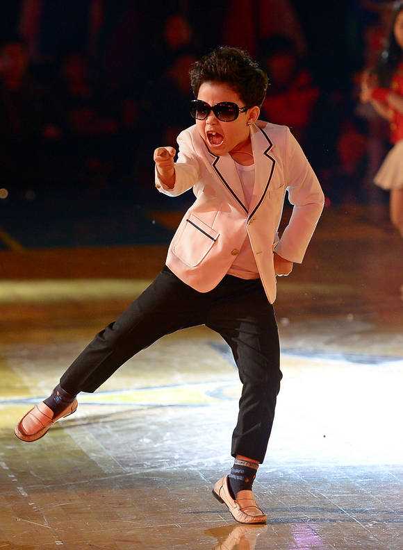 Hwang Min Woo
