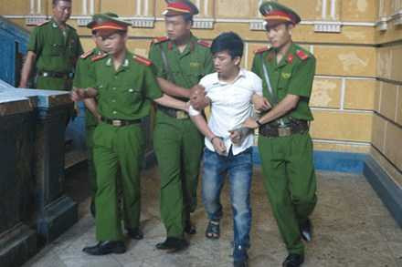 tử tù, đồng bọn, náo loạn, tòa án tối cao