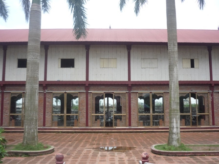 Khung cảnh lớp học trị giá hơn 2 tỷ đồng của học viên Lô Hội ngày xưa ấy 