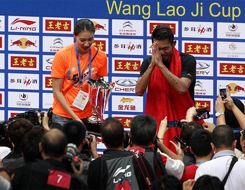 Xie Xingfang vợ của Lin Dan cũng từng là tay vợt cồng lông xuất sắc của Trung Quốc và thế giới. 