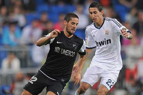 isco tranh bóng di maria