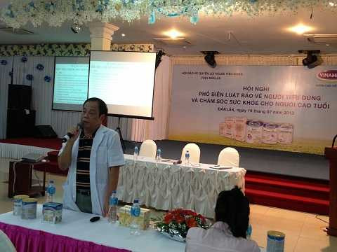 Vinamilk chăm sóc sức khoẻ cho Người cao tuổi Đắk Lắk