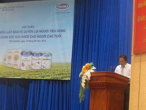 Vinamilk chăm sóc sức khỏe người cao tuổi Tiền Giang