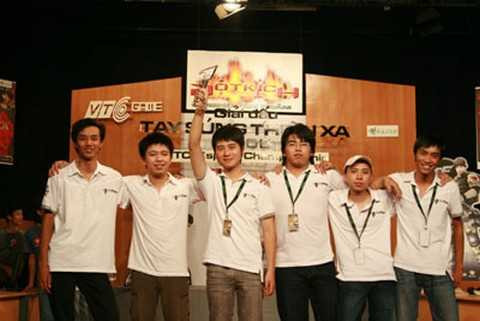 Hành trình 5 năm một chặng đường