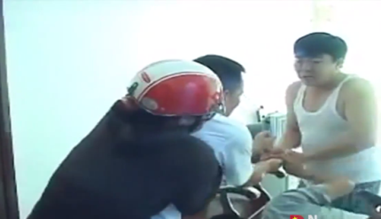 Vụ cán bộ tỉnh ủy bị tố ngoại tình