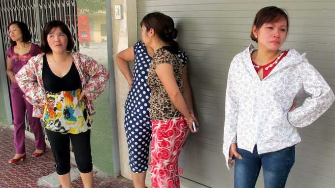 cháy trung tâm thương mại Hải Dương, tiểu thương, thiêu rụi, tài sản, hàng hóa, khóc ròng