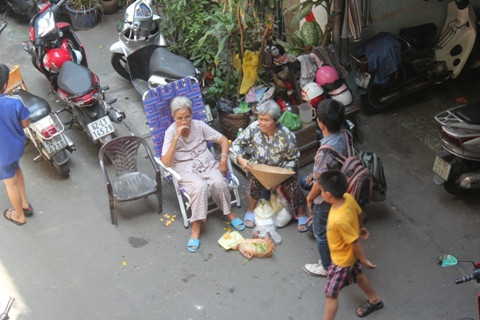 TP.HCM, Chung cư 43, đường An Bình,cháu bé, cuồng sát, bệnh viện Nhi Đồng 1