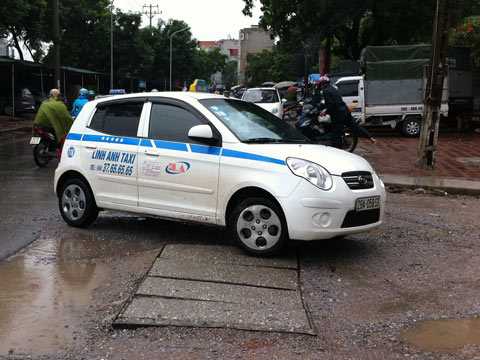 taxi, xăng dầu