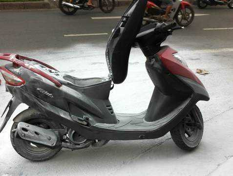 TP.HCM, Đại lộ Đông Tây, xe tay ga, Atila, quận 5, bóc cháy, phụ nữ