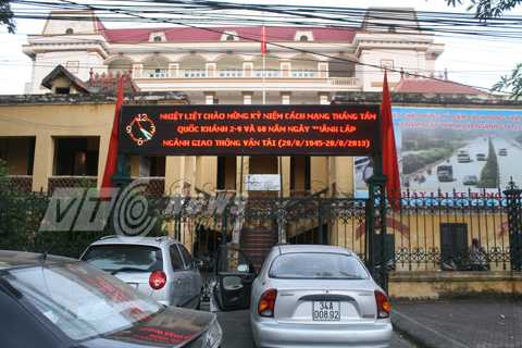 Hải Dương, xe buýt, CSGT, đường Nguyễn Lương Bằng, chặn xe