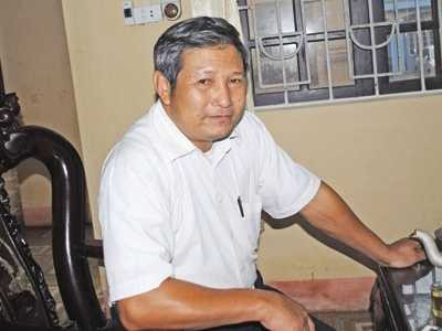 Bí thư Đảng ủy xã Yên Bài Nguyễn Xuân Giúp bị kỷ luật cảnh cáo.