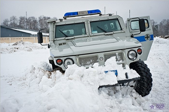 Tập luyện với các xe chở quân GAZ-233036