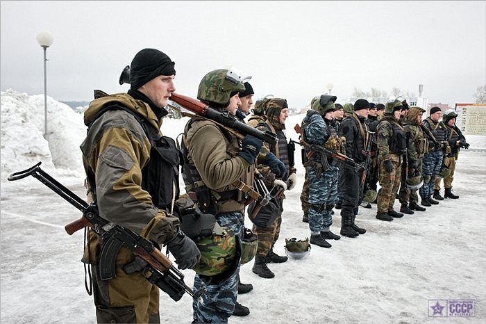 Sẵn sàng cho bài tập chiến đấu ngoài thao trường