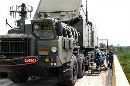 Quản lý, khai thác khí tài mới, hiện đại