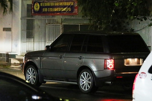 Cận cảnh 'bạn trai tin đồn' của Thanh Hằng, và chiếc Range Rover cô thường xuyên được đưa đón tới các sự kiện.