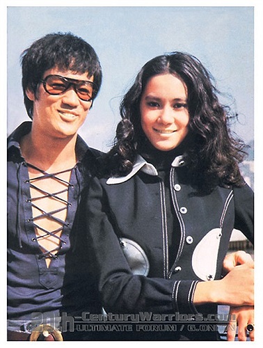 Đinh Bội bị tổn thương não, mất trí nhớ hai năm sau đó.