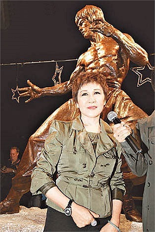 Im lặng trước mọi lời xì xào của dư luận hơn 30 năm, Đinh Bội quyết định lên tiếng để kêu oan cho bản thân.