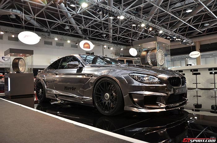 Hamann M6 Mirror được nâng cấp từ mẫu BMW M6 nguyên bản với hàng loạt hàng thửa. 
