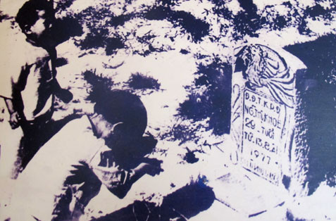 thảm sát ba chúc