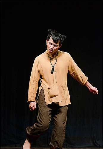 Tuy nhiên, cốt của hai bộ truyện tranh chỉ là câu chuyện để Xuân Bắc, Tự Long lấy làm cảm hứng sáng tạo. 