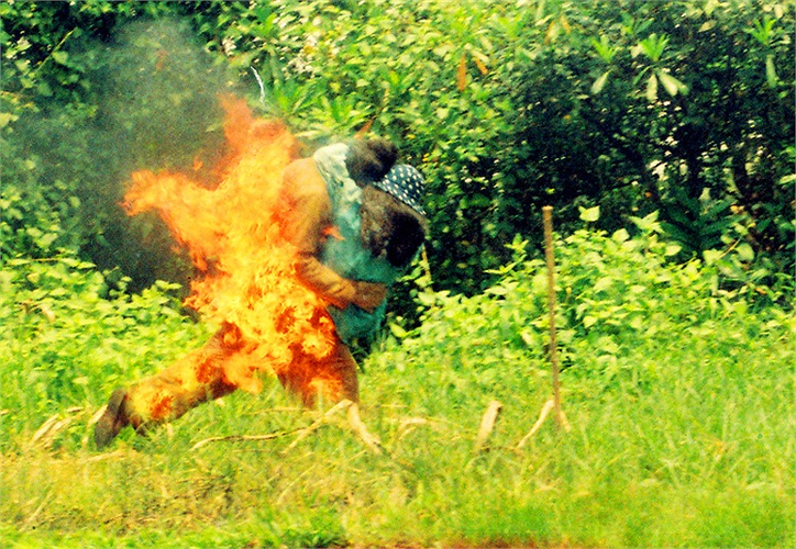 Cascadeur Duy Hoàng và Ngọc Nữ trong bộ phim Có một tình yêu như thế của cô đạo diễn NSND Hải Ninh .