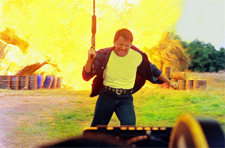 Diễn viên Mạc Thiếu Thông. 