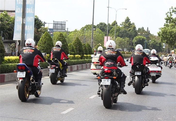 Đây là đoàn Moto của CLB TPHCM