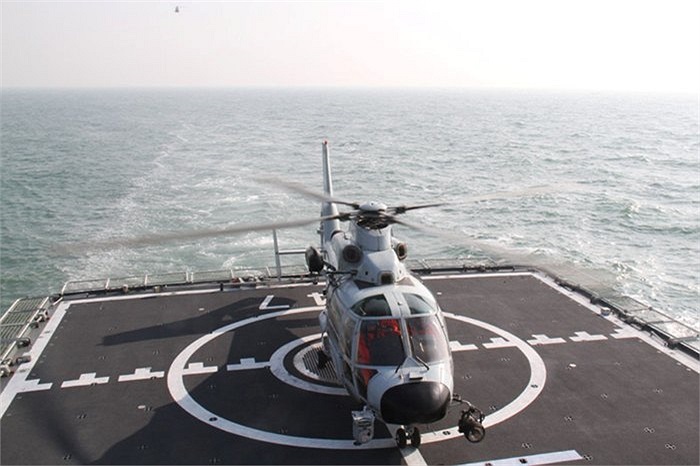 Trực thăng săn tàu ngầm Z-9C của Trung Quốc