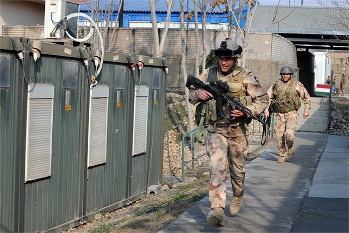 Binh sĩ Hungari làm nhiệm vụ tại Afghanistan