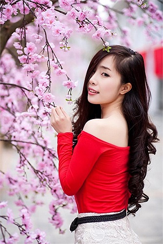 Cá sâu chúa Quỳnh Nga sau một MV không thực sự thành công đang chuẩn bị cho những kế hoạch mới ngày đầu năm.