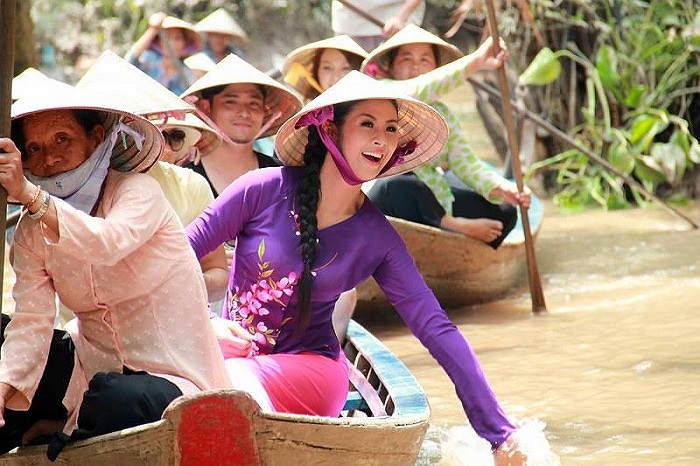 Hoa hậu Ngọc Hân của năm 2013, 3 năm sau khi đăng quang ngôi vị, Ngọc Hân ngày càng đằm thắm và mặn mà.