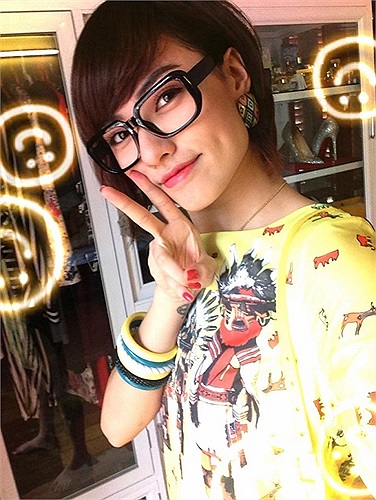 Hồng Quế từng được nhiều người kì vọng là ứng cử viên sáng giá cho cuộc Hoa hậu Việt Nam. Nhưng những scandal liên tiếp, từ ảnh bán nude, phát ngôn sốc đến mặc váy trong suốt lên thảm đỏ 