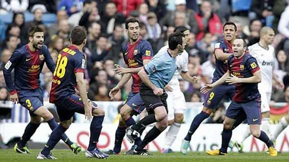 Barca lộ bản chất 'xấu xa' sau trận thua Real