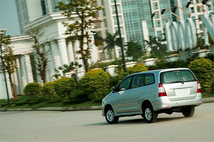 Những nâng cấp chủ yếu tập trung ở nội thất và hệ thống an toàn mới. 