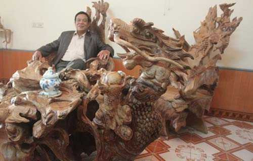 Bộ bàn ghế hình rồng giá bạc tỷ tại Tuyên Quang