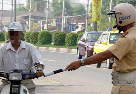 Bộ GT-VT vẫn muốn phạt xe không chính chủ