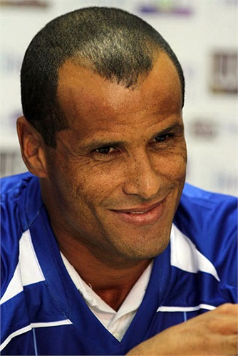 Quả bóng vàng thế giới năm 1999, Rivaldo xếp thứ 9 với 45,5 triệu bảng