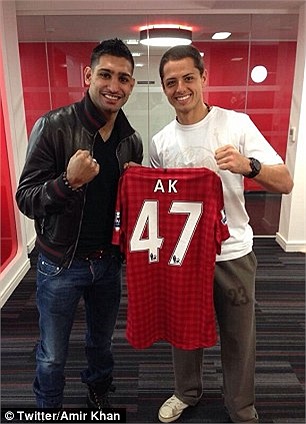 Chicharito là fan ruột của Amir Khan