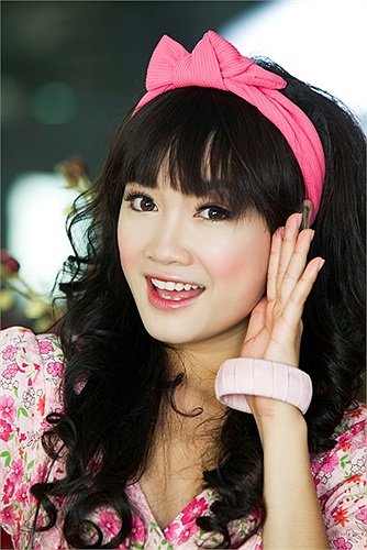 Cô bạn xinh đẹp này cũng là người mẫu ảnh cho nhiều tờ báo tuổi teen