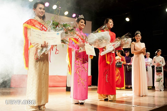 Hà Ngân xứng đáng đăng quang trong đêm chung kết Miss Xuân 2013