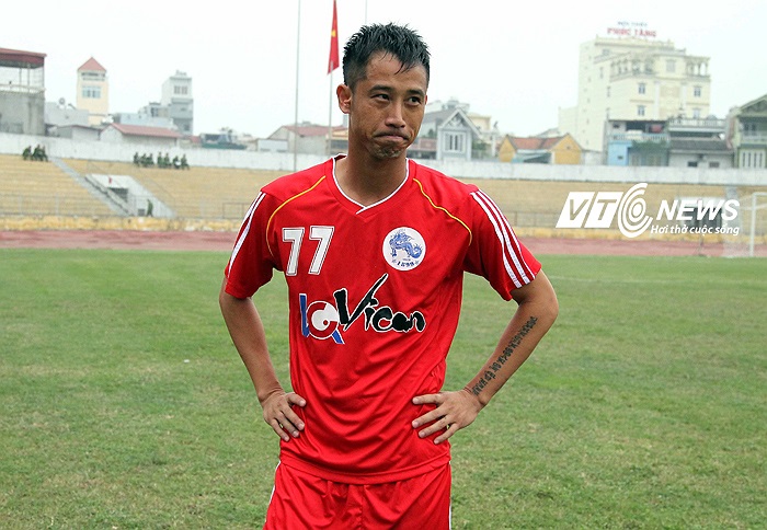 Trung vệ: Vũ Như Thành (33 tuổi - Cựu tuyển thủ Quốc gia. Giá chuyển nhượng gần nhất: 7 tỷ). Thực trạng hiện tại: Chờ Xi măng Hải Phòng ký.