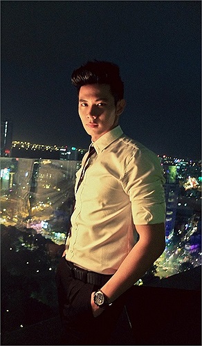 Hồ Vĩnh Khoa đang miệt mài chuẩn bị cho liveshow đầu tiên Bước nhảy hoàn vũ mùa thứ tư.