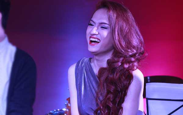 Hương Giang Idol: 'Chỉ chê bai Ya Suy là không đủ'