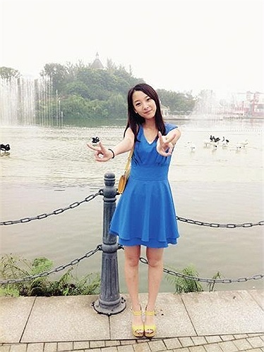 Nhiều cư dân mạng gọi cô là 'Nữ sinh đẹp nhất của học viện điện ảnh Bắc Kinh'